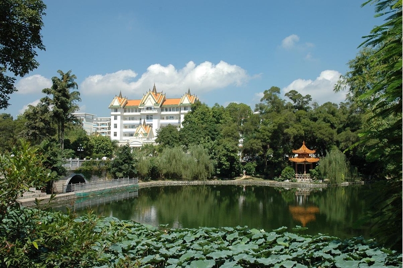 广西民族大学